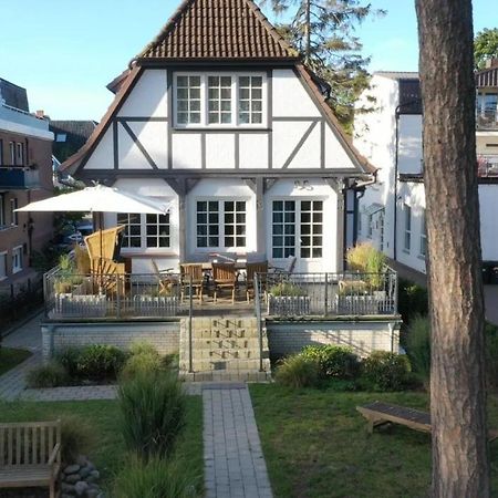 Ferienhaus-Strandallee95-Direkt-Am-Strand Timmendorfer Strand Exterior photo